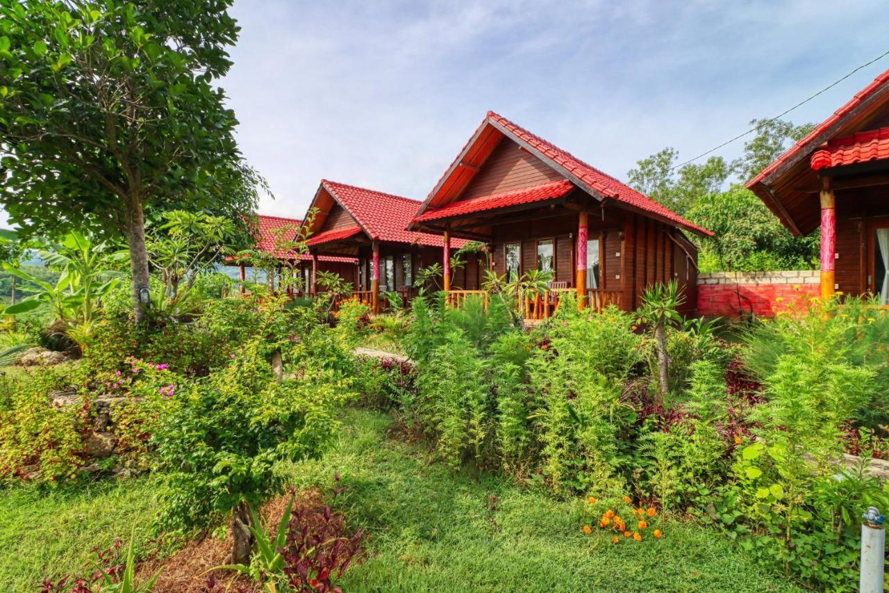 Ayu Hill Bungalows Ped Extérieur photo